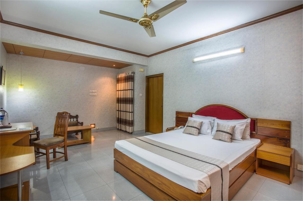 Hotel Naz Garden Bogra Luaran gambar